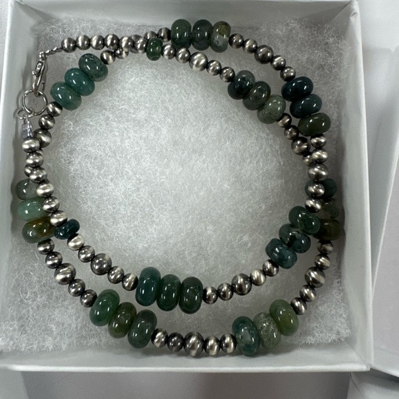 Jewelry - authentic navajo pearls